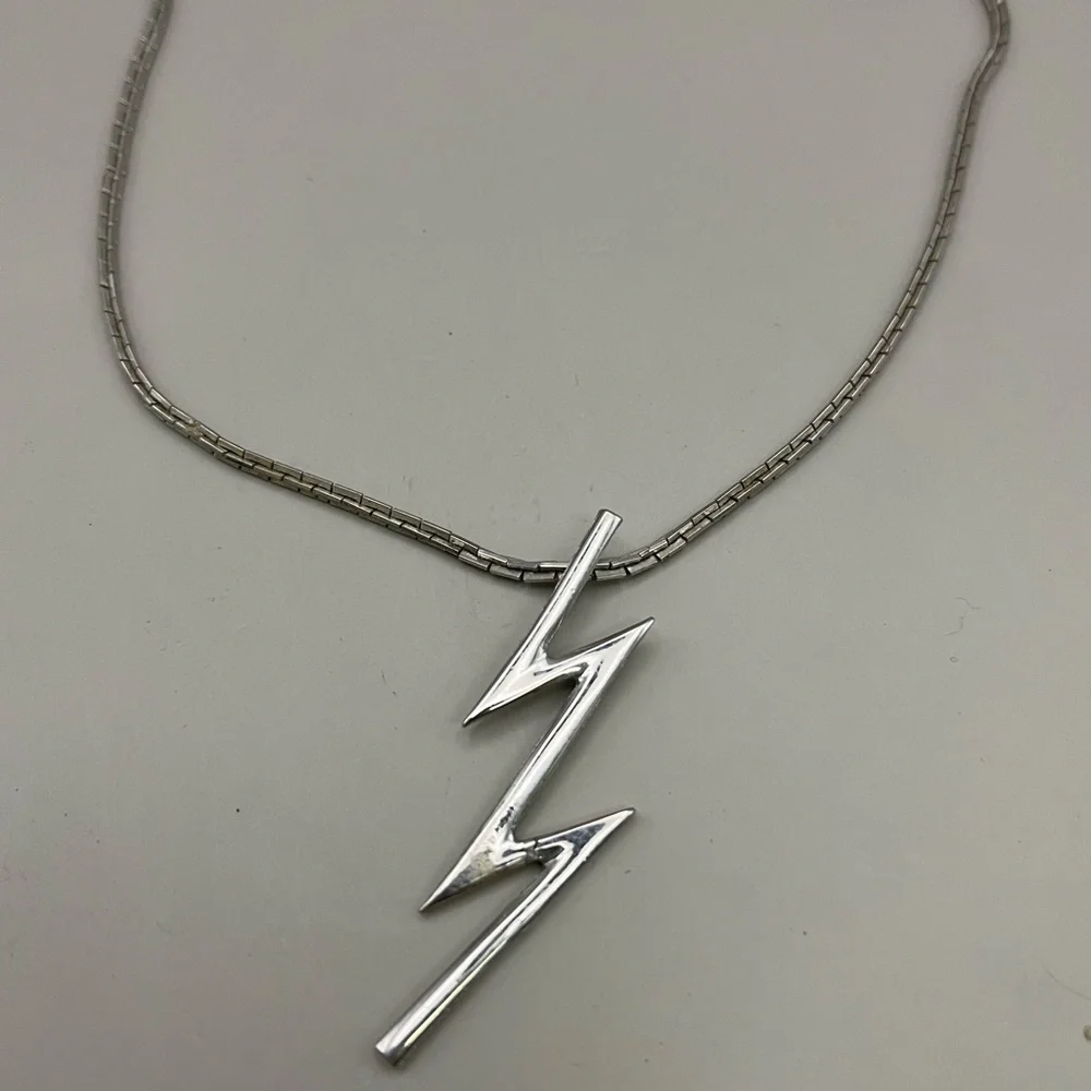 Striking Silver Lightning Bolt Necklace with Snake Chain - Picture 2 of 2